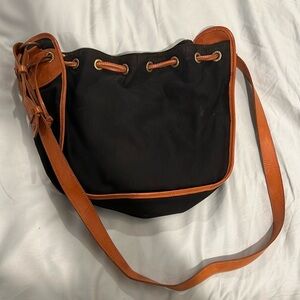 IL BISONTE Italian leather bag
